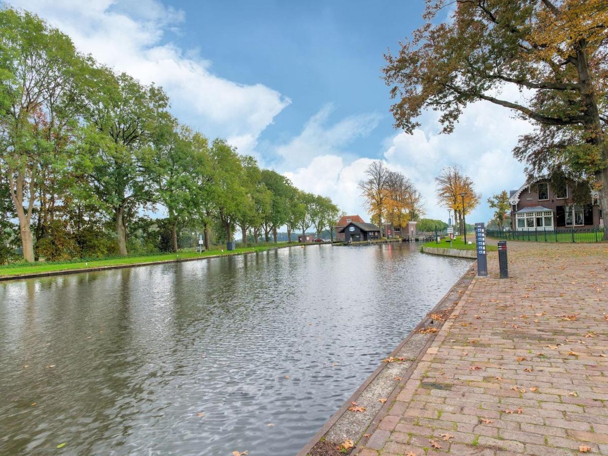 Cozy Holiday Home By The Canal In דווינגלו מראה חיצוני תמונה